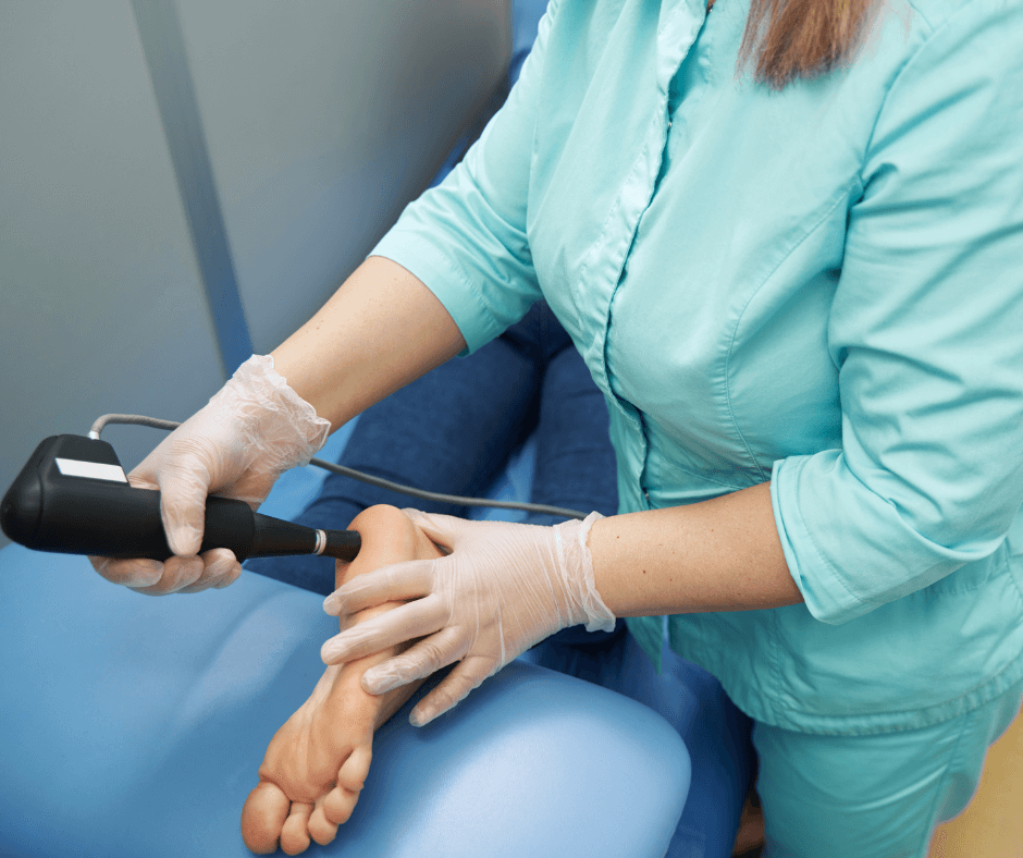 Treating heal pain with Shockwave Therapy